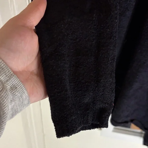 Barefoot Dreams Gray and Black Cardigan Size Small / Medium - Picture 3 of 7